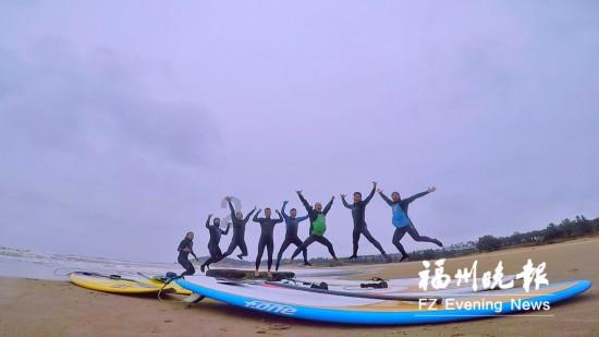 演习结束,张爱萍原定不讲话,怕战士不高兴,三言两语后欢声雷动