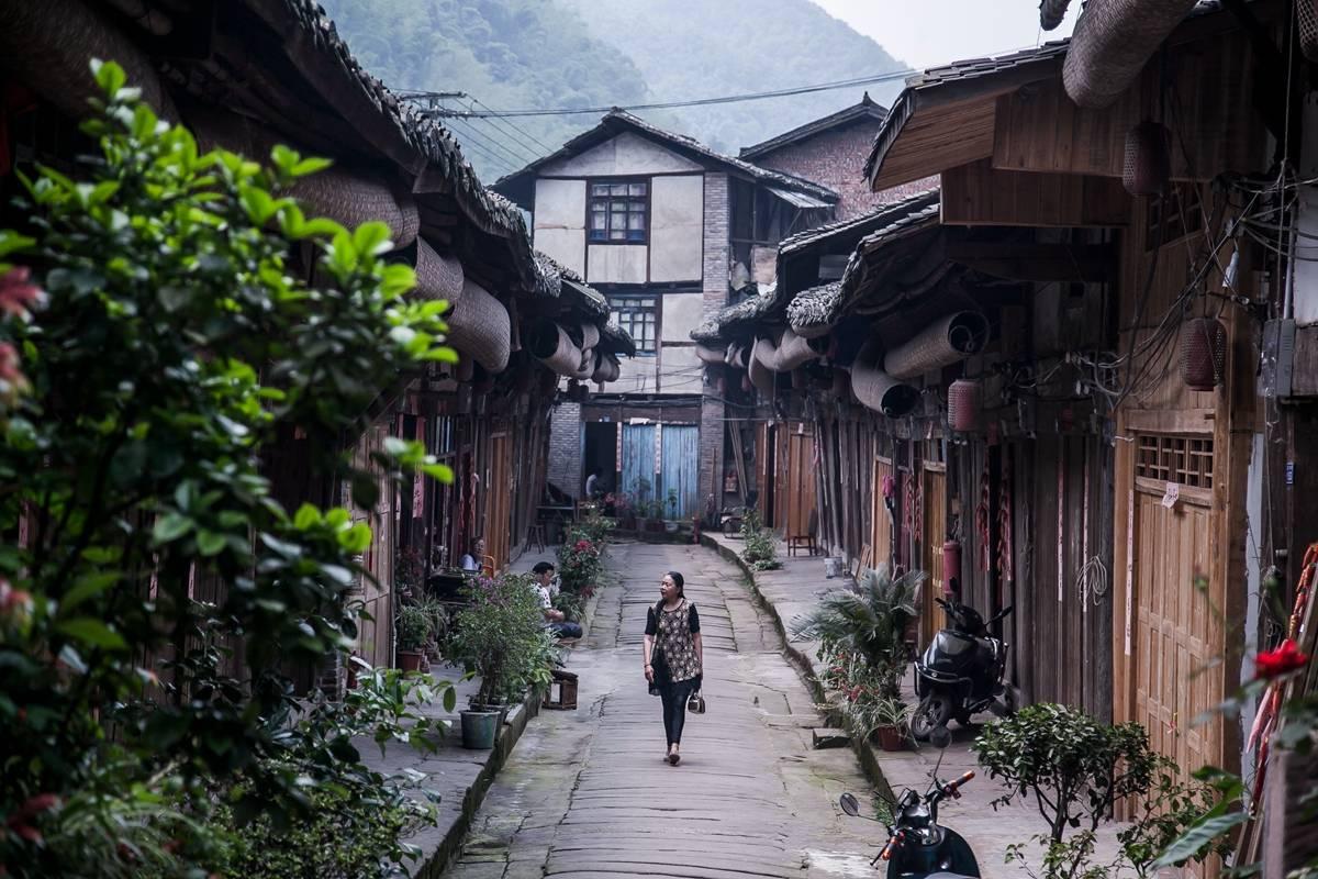 关注 | 引领人才成长 提升科研能力我市医疗业务骨干走进课堂学本领